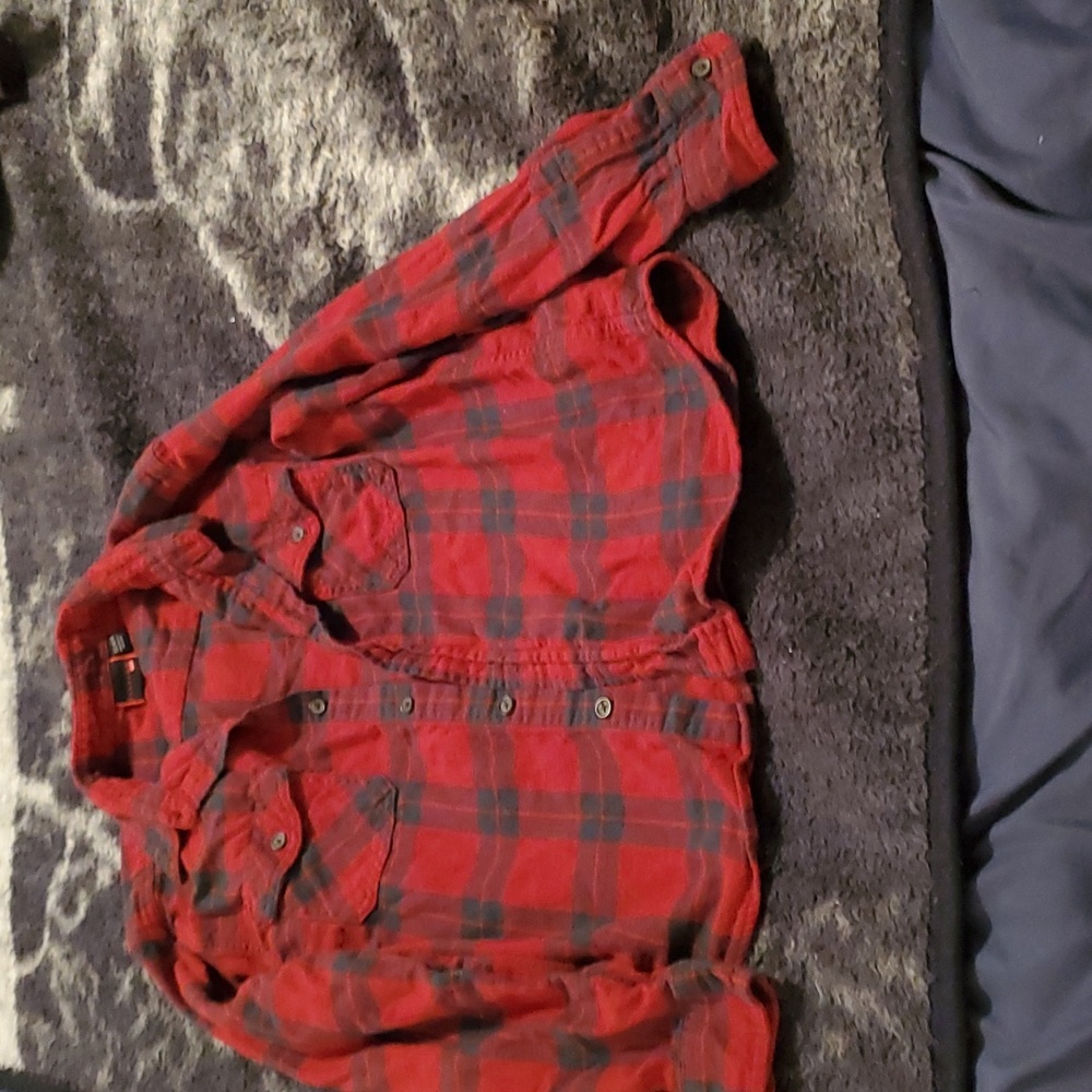 Boys Fission red plaid flannel shirt.  This is a size XL (14-16)